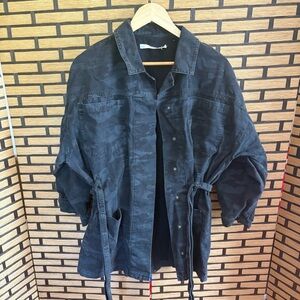 Summum Camo Jacket Size Small‎